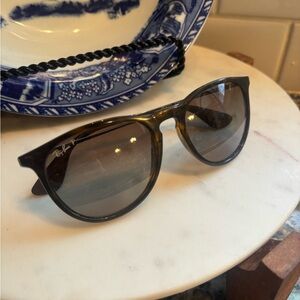 Ray-Ban Polarized Erika Tortoise sunglasses